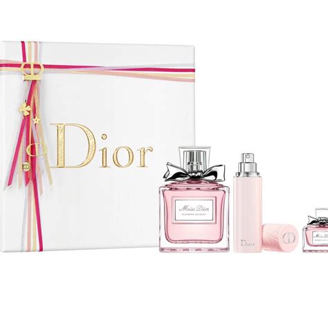 dior geschenkset frauen|Dior floral gift sets.